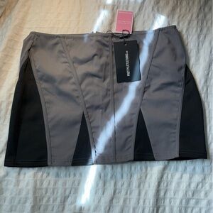 PrettyLittleThing Two-Tone Skirt in Gray and Black